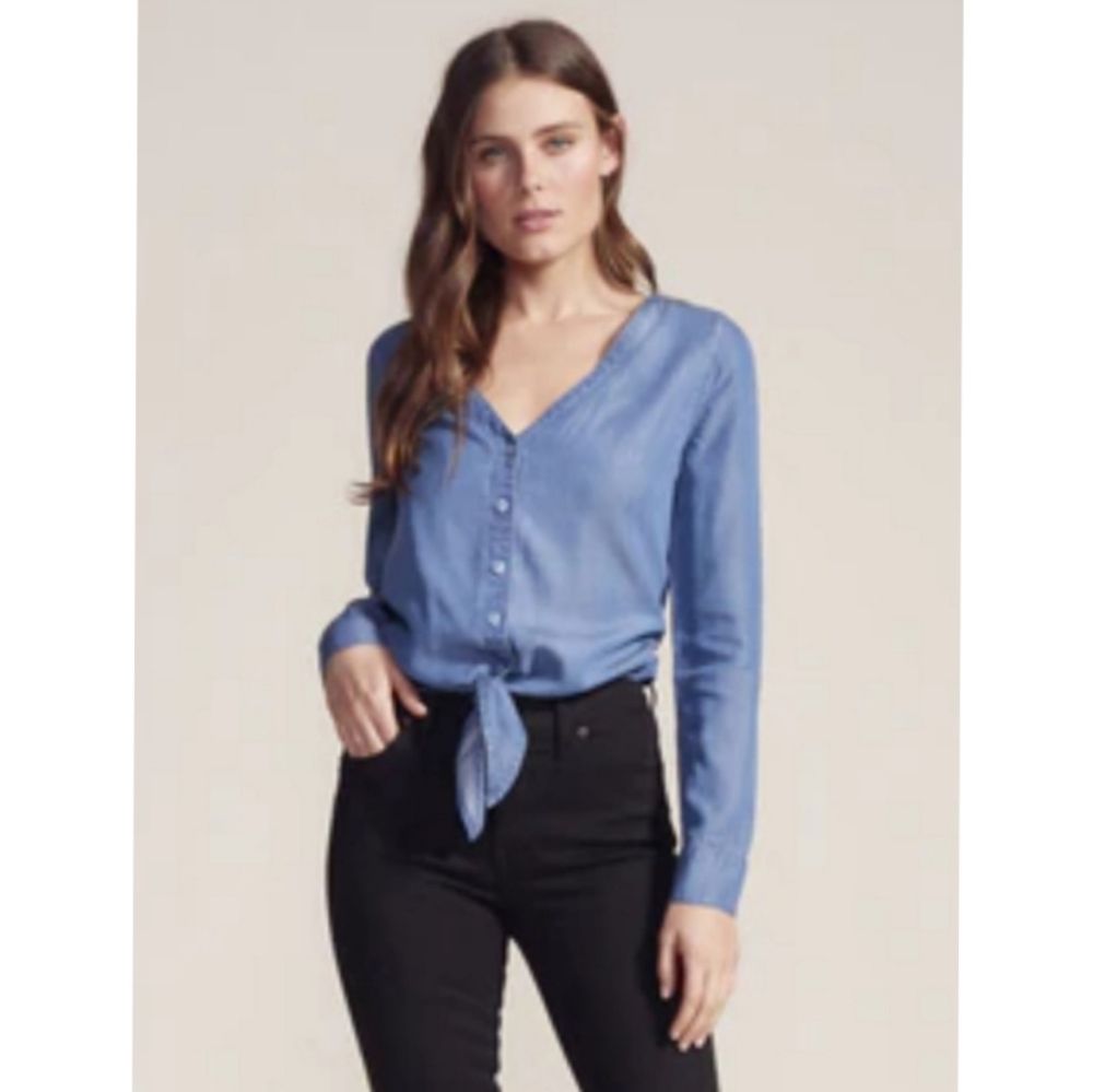 BB DAKOTA Indigo Chambray Tie Front Blouse | Blue